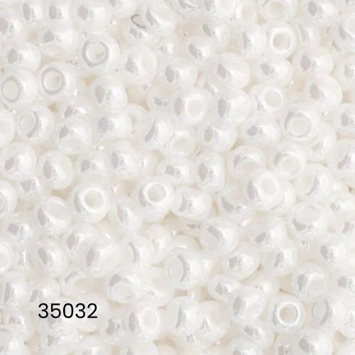 Czech Seed Bead 11/0 Opaque White Luster | Alberta Bead Store