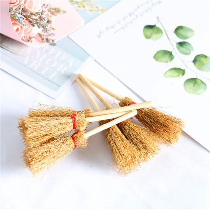 Miniature Broom 4pc 