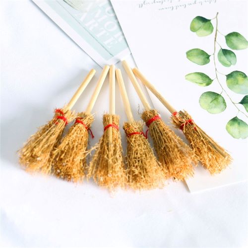 Miniature Broom 4pc 